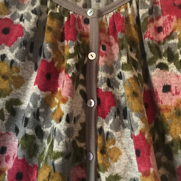 Forever 21 Floral Cardigan - Picture 5 of 5